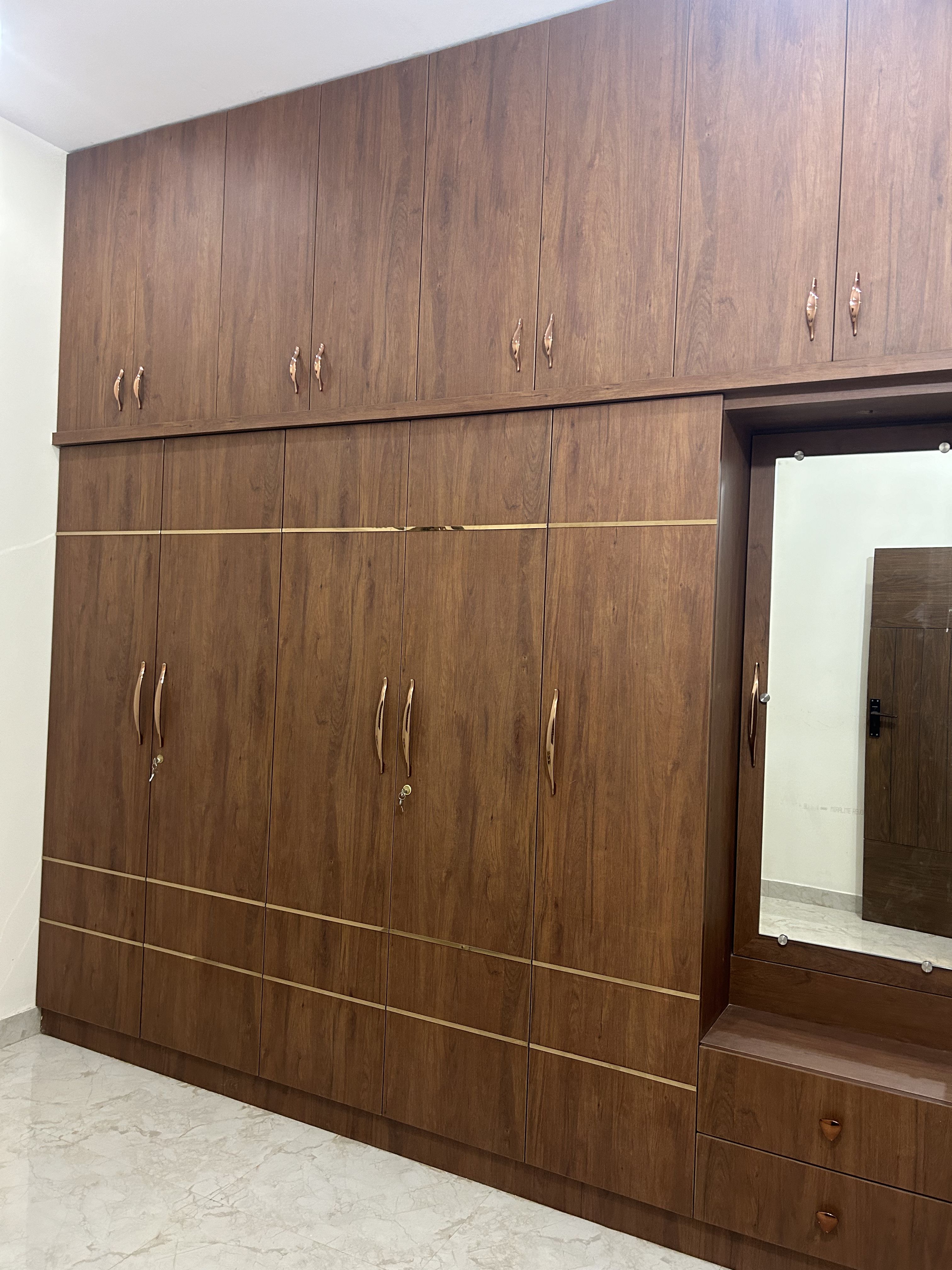 Interior design project photo 56 — Srishti Constructions & Interiors