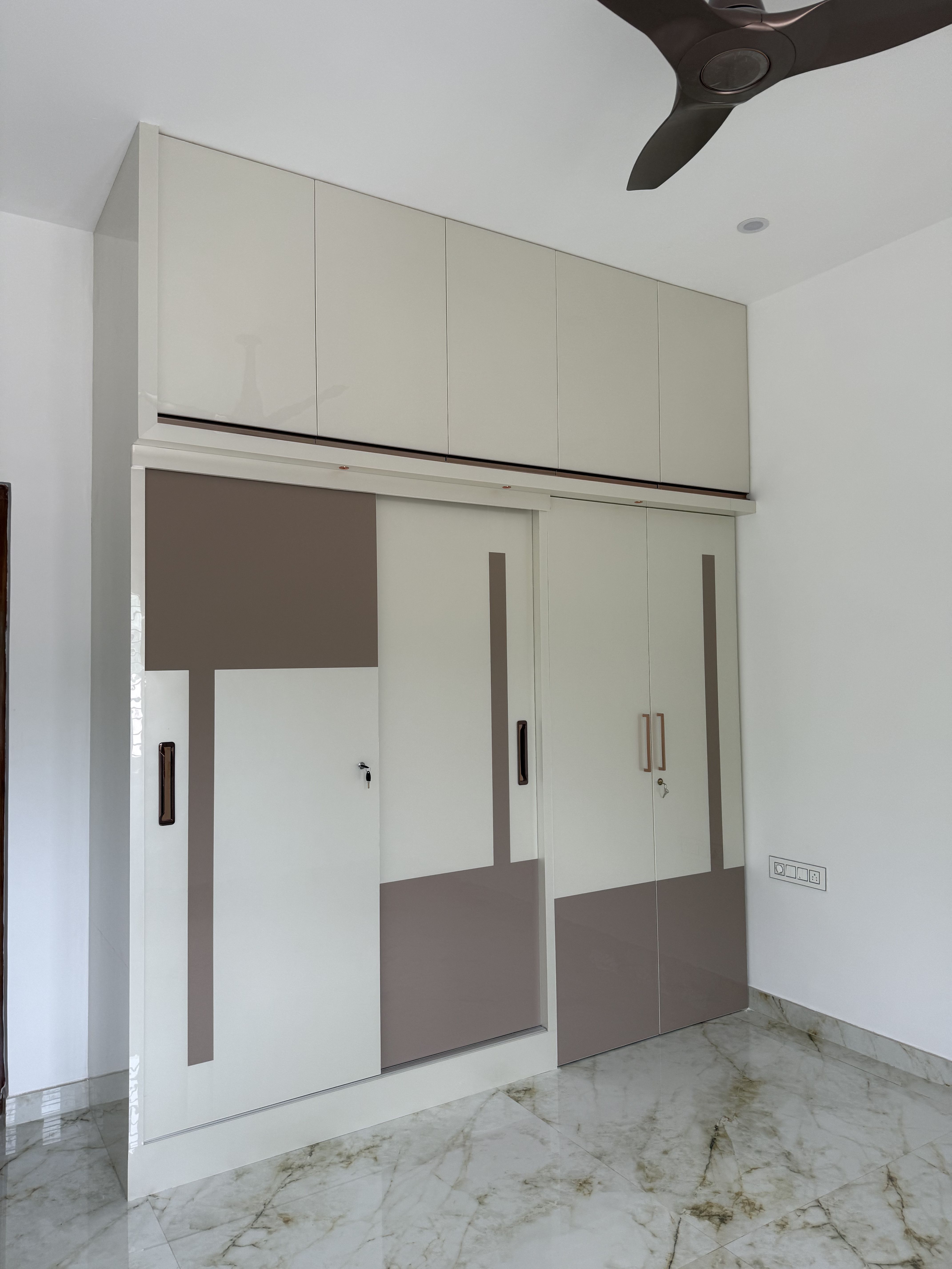 Interior design project photo 72 — Srishti Constructions & Interiors